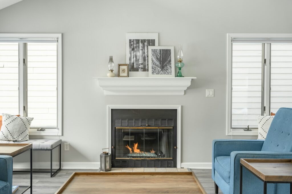Clean home with a fireplace burning.
Nothing complements your home quite like a well-performing HVAC system
